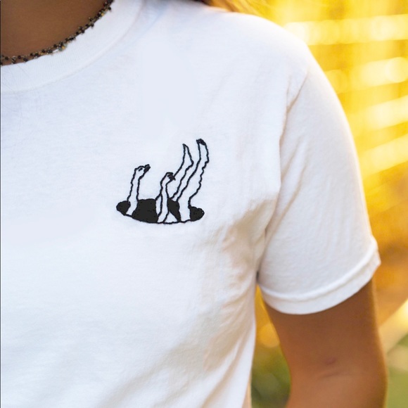 Embroidered “FALLING” Handmade Tee - Picture 3 of 6